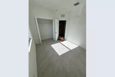 194 SE 10th Ct, Florida City, FL 33034 - Photo 13