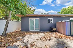 160 NW 45th St, Miami, FL 33127 - Photo 25
