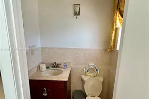 10330 Puerto Rico Dr, Cutler Bay, FL 33189 - Photo 21