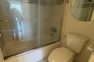 1300 NE Miami Gardens Dr, Miami, FL 33179 - Photo 7