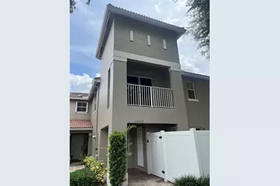 12510 SW 53rd St, Miramar, FL 33027 - Photo 1