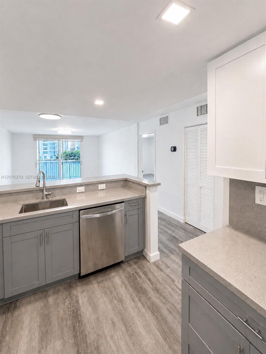4000 NE 170th St #206 - 4000 NE 170th St #206, North Miami Beach, FL 33160 Luxury Property | Jose Angel Pina