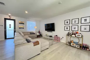 10413 NW 82nd St, Doral, FL 33178 - Photo 43