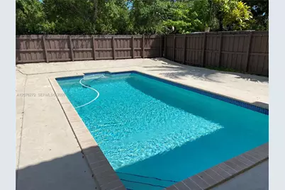 2529 NE 41st Ter, Homestead, FL 33033 - Photo 3