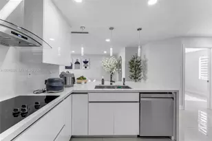 1180 NW 124 Pl, Miami, FL 33182 - Photo 5