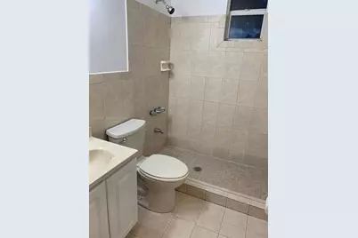200 NW 34th Ave, Miami, FL 33125 - Photo 5