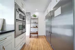 13801 NE 1st Ave, Miami, FL 33161 - Photo 13
