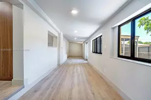 450 NW 140th St, Miami, FL 33168 - Photo 21