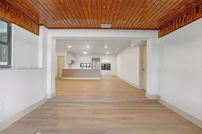 450 NW 140th St, Miami, FL 33168 - Photo 3