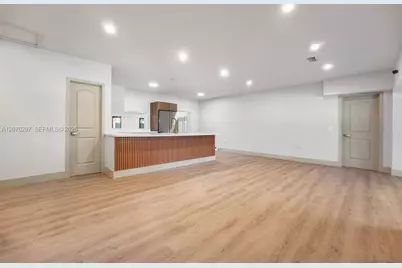450 NW 140th St, Miami, FL 33168 - Photo 7