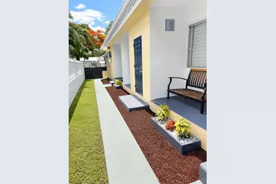 1723 Wiley St #N, Hollywood, FL 33020 - Photo 17