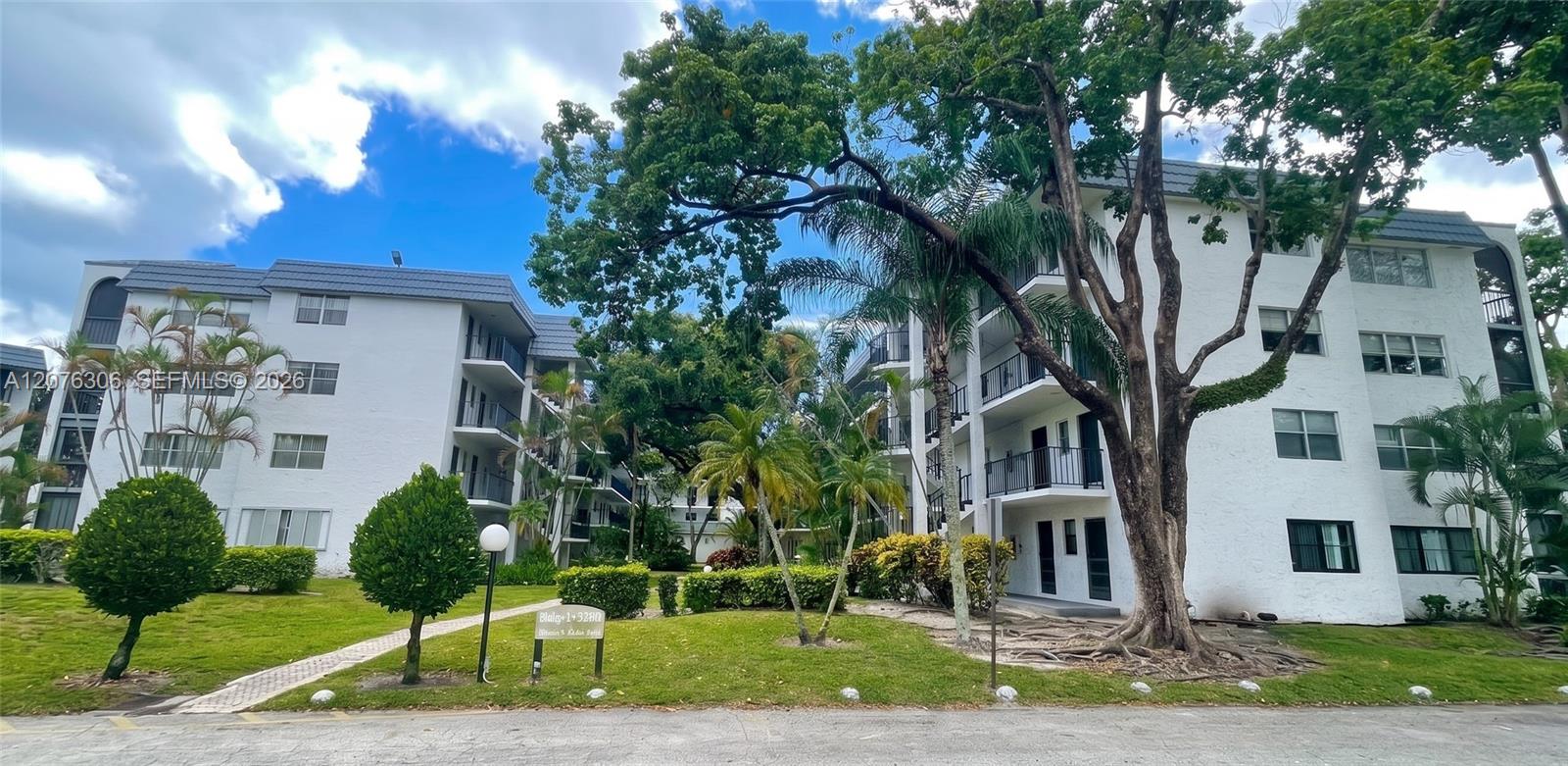 3280 Spanish Moss Terrace #103 - 3280 Spanish Moss Terrace #103, Lauderhill, FL 33319 Luxury Property | Jose Angel Pina