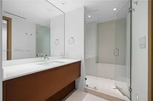 9999 Collins Ave, Bal Harbour, FL 33154 - Photo 35