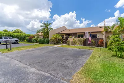 12202 SW 111th Ln, Miami, FL 33186 - Photo 3