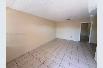1154 W 35th St #223, Hialeah, FL 33012 - Photo 7