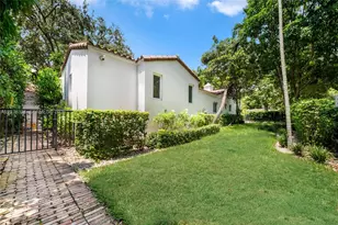 100 Sarto Ave, Coral Gables, FL 33134 - Photo 27