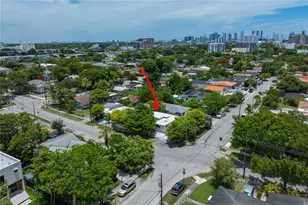 1701 NW 19th Ave, Miami, FL 33125 - Photo 3