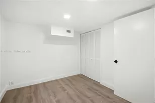 1701 NW 19th Ave, Miami, FL 33125 - Photo 35