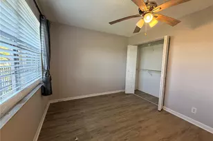 901 SW 128th Terrace, Pembroke Pines, FL 33027 - Photo 5