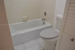 3670 Inverrary Dr, Lauderhill, FL 33319 - Photo 15