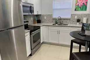 1723 Wiley St, Hollywood, FL 33020 - Photo 1