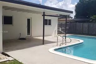 8320 NW 24th Ct, Pembroke Pines, FL 33024 - Photo 47