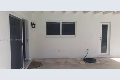 8320 NW 24th Ct, Pembroke Pines, FL 33024 - Photo 45