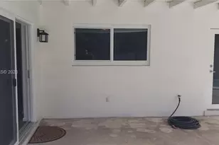 8320 NW 24th Ct, Pembroke Pines, FL 33024 - Photo 45