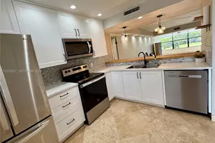 1520 Whitehall Dr, Davie, FL 33324 - Photo 3