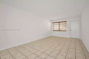 7620 Carlyle Ave, Miami Beach, FL 33141 - Photo 19