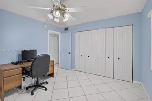 9721 Sunrise Lakes Blvd, Sunrise, FL 33322 - Photo 19