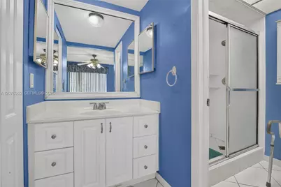 9721 Sunrise Lakes Blvd #102, Sunrise, FL 33322 - Photo 25