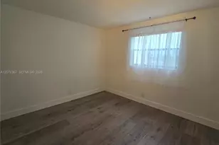 500 NE 2nd St, Dania Beach, FL 33004 - Photo 17