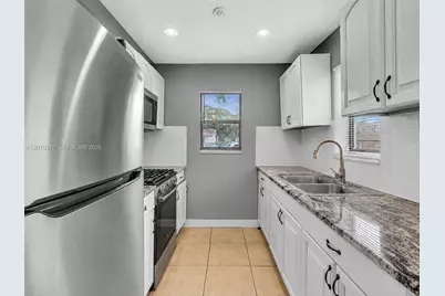 2641 NW 21st St, Fort Lauderdale, FL 33311 - Photo 5