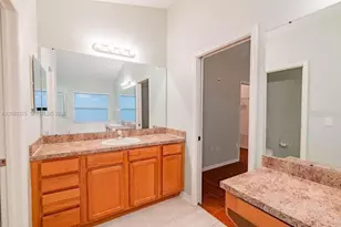 311 Delwood Breck St, Other City - In The State Of Florida, FL 33570 - Photo 11