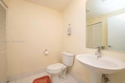 888 Biscayne Blvd #4007, Miami, FL 33132 - Photo 7
