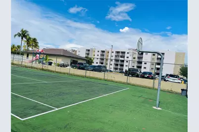 8145 NW 7th St #502, Miami, FL 33126 - Photo 19
