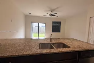 11492 SW 248th Ln, Homestead, FL 33032 - Photo 5