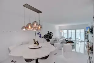 500 Bayview Dr, Sunny Isles Beach, FL 33160 - Photo 3