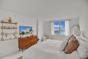 500 Bayview Dr, Sunny Isles Beach, FL 33160 - Photo 11