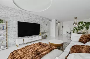500 Bayview Dr, Sunny Isles Beach, FL 33160 - Photo 15