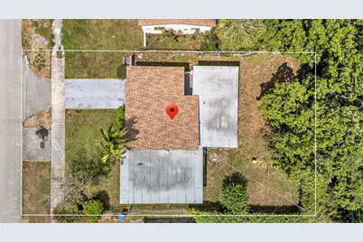 835 NW 84th St, Miami, FL 33150 - Photo 7
