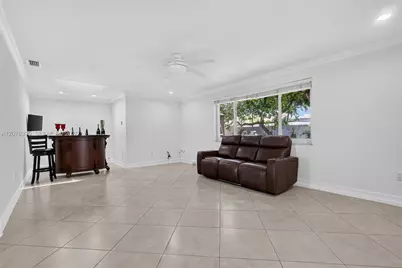 8936 SW 11th St, Miami, FL 33174 - Photo 29