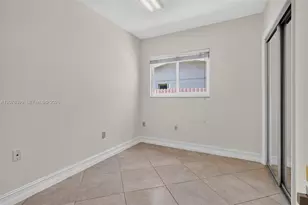 8936 SW 11th St, Miami, FL 33174 - Photo 15