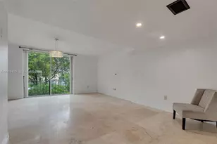 1655 NE 115th St, Miami, FL 33181 - Photo 9