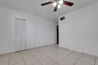 1655 NE 115th St #21B, Miami, FL 33181 - Photo 17