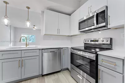 6001 SW 70th St #512, South Miami, FL 33143 - Photo 7