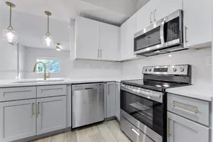 6001 SW 70th St, South Miami, FL 33143 - Photo 7