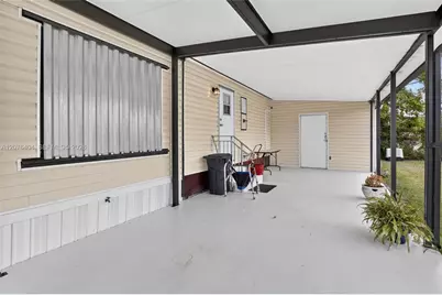 5211 SW 29th Ter, Dania Beach, FL 33312 - Photo 35