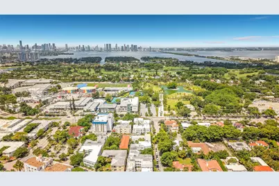 2463 Pine Tree Dr #3, Miami Beach, FL 33140 - Photo 37